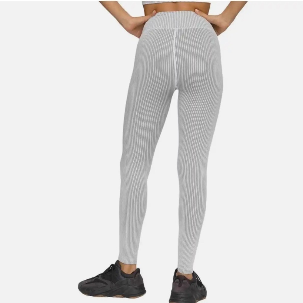 GOOD AMERICAN Seamless Chunky Rib High Rise Leggings - Picture 7 of 16